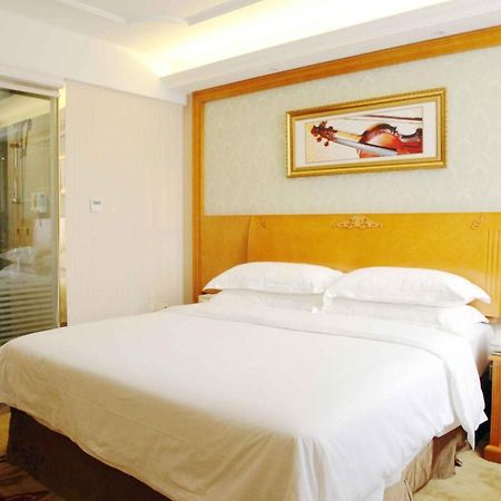Vienna Hotel Guangzhou Nanpu Station מראה חיצוני תמונה