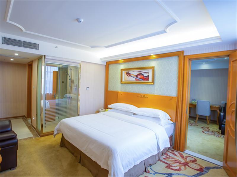 Vienna Hotel Guangzhou Nanpu Station מראה חיצוני תמונה